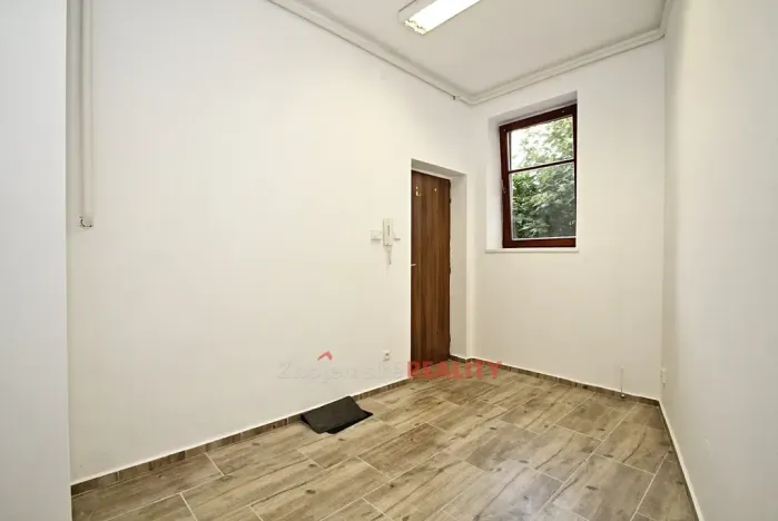 Pronájem kanceláře, Znojmo, Kollárova, 35 m2