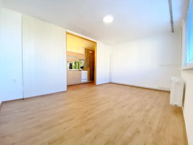 Pronájem bytu 2+1, Meziboří, J. A. Komenského, 44 m2