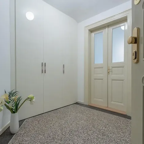 Pronájem kanceláře, Praha - Staré Město, Martinská, 76 m2