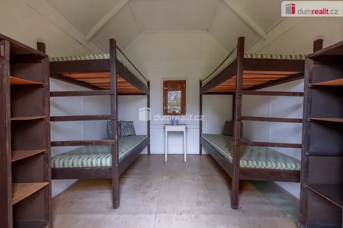 Prodej rybníku, Valeč, 4174 m2