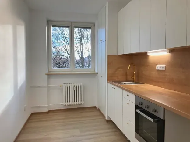 Pronájem bytu 1+1, Ostrava, Komenského, 33 m2