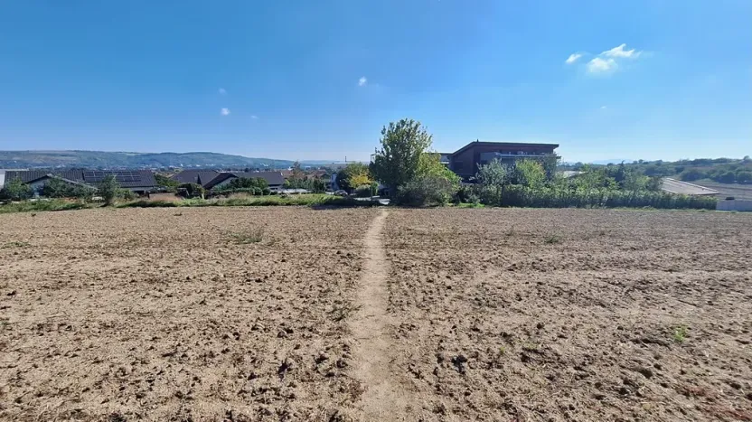 Prodej pozemku pro bydlení, Hrušovany u Brna, Pod Střediskem, 611 m2