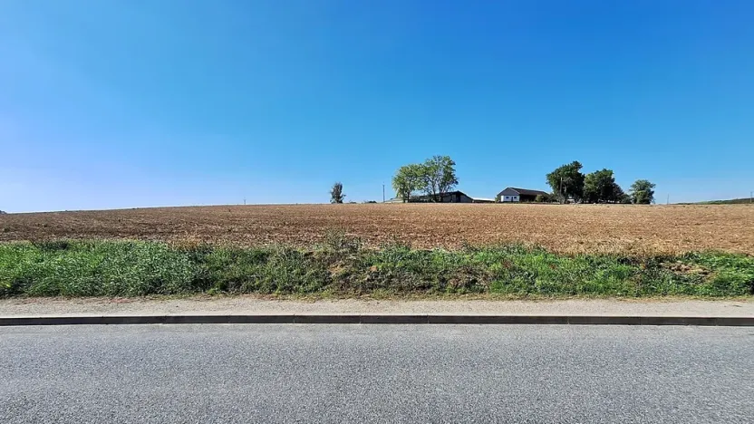 Prodej pozemku pro bydlení, Hrušovany u Brna, Pod Střediskem, 1095 m2