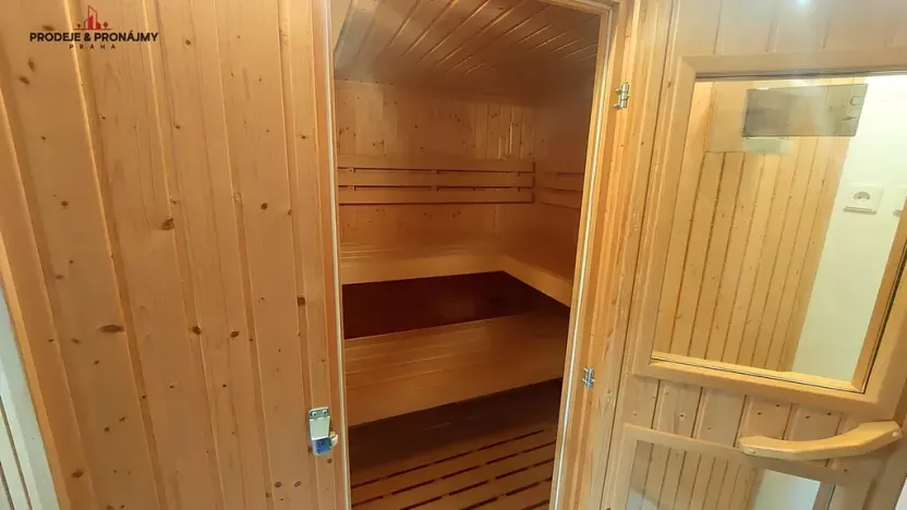 Prodej vily, Praha - Suchdol, 243 m2