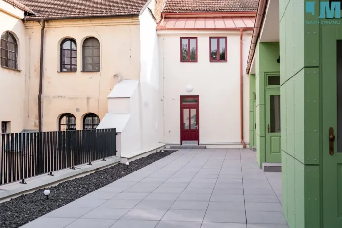 Pronájem bytu 2+kk, Třebíč, Karlovo nám., 41 m2