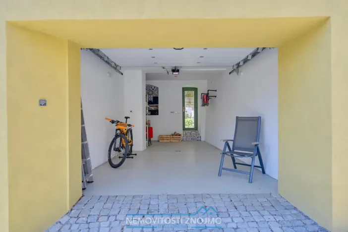 Prodej rodinného domu, Znojmo, Úvoz, 184 m2