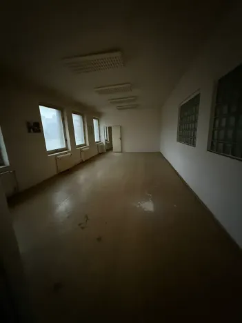 Pronájem skladu, Brno, Konečného, 528 m2