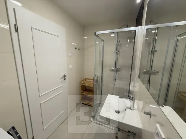 Pronájem bytu 2+kk, Praha - Vinohrady, Varšavská, 48 m2