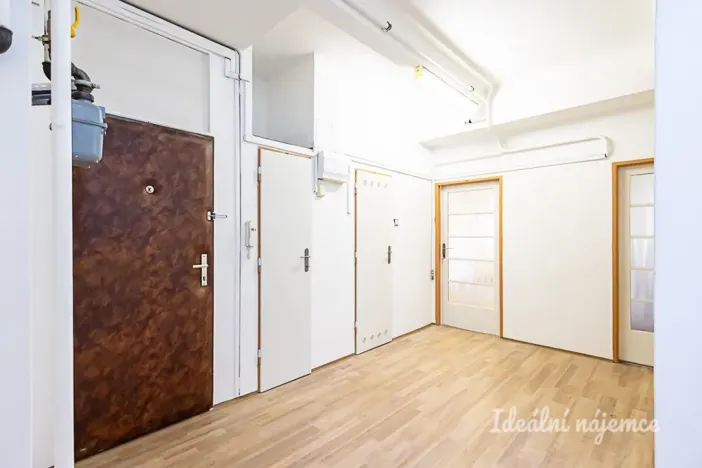 Pronájem bytu 3+1, Praha - Libeň, Drahobejlova, 77 m2