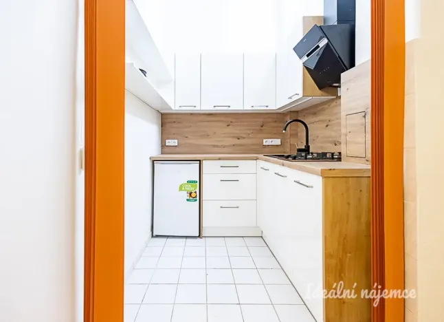 Pronájem bytu 3+1, Praha - Libeň, Drahobejlova, 77 m2