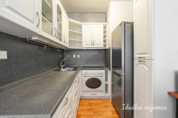 Pronájem bytu 2+kk, Praha - Prosek, Litoměřická, 43 m2