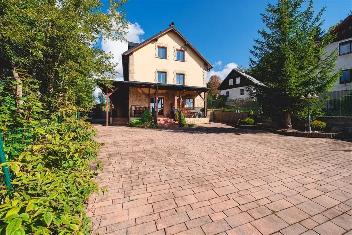 Prodej rodinného domu, Železná Ruda, 337 m2