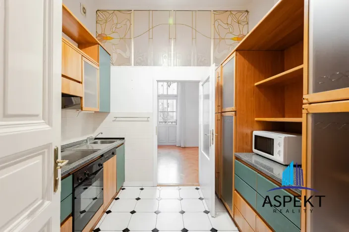 Pronájem bytu 2+1, Praha - Vinohrady, Lužická, 66 m2