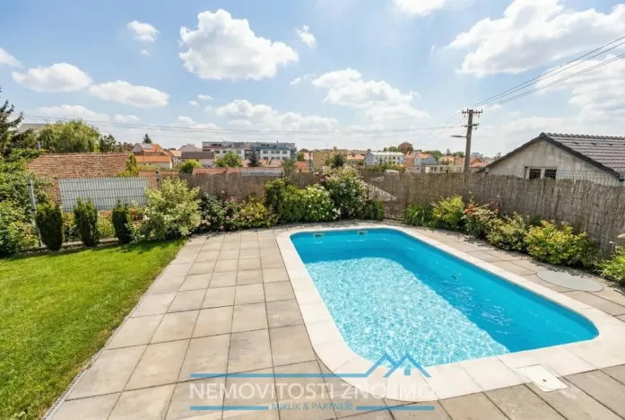 Prodej rodinného domu, Miroslav, Česká, 173 m2