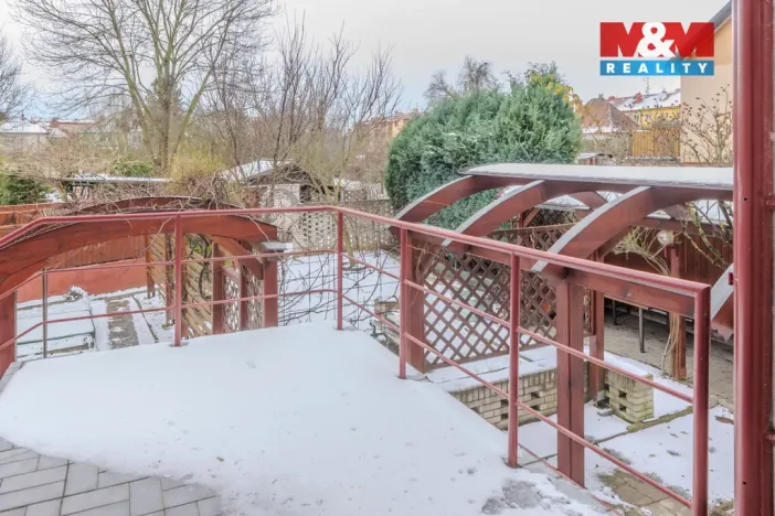Prodej rodinného domu, Uherské Hradiště, U Stadionu, 300 m2