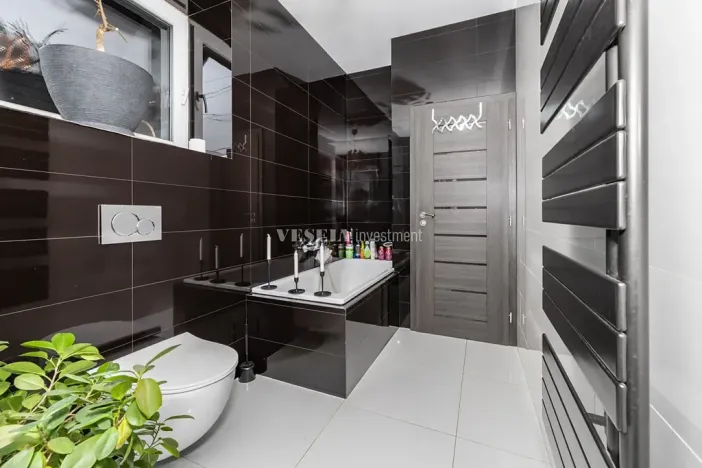 Prodej rodinného domu, Hvozdnice, 146 m2