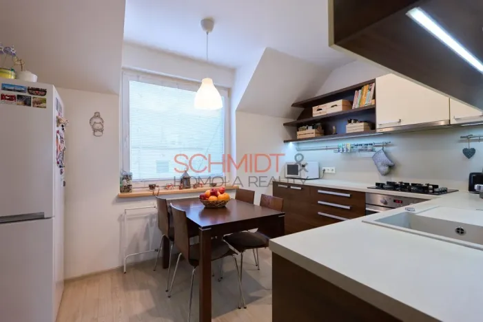 Prodej bytu 3+1, Hustopeče, Polní, 67 m2