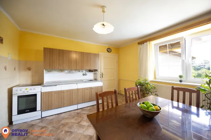 Prodej rodinného domu, Lutín, Na Záhumení, 130 m2