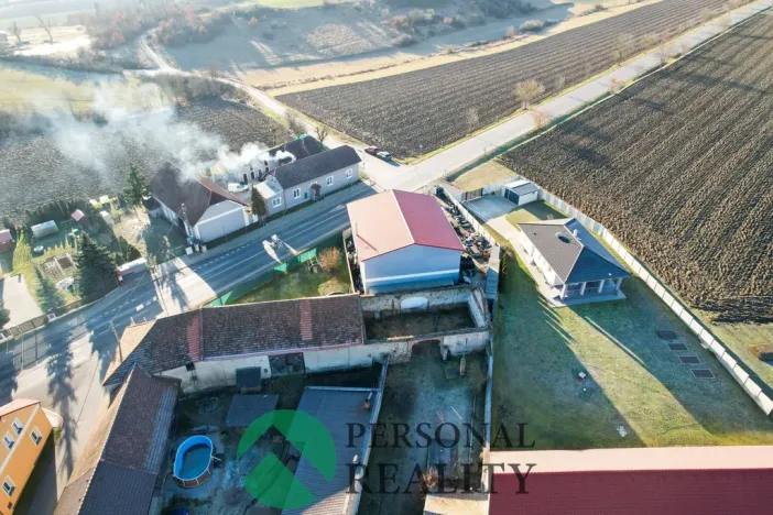 Prodej obchodního prostoru, Králův Dvůr - Levín, 411 m2