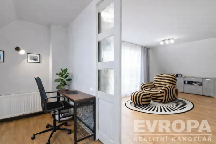 Prodej rodinného domu, Praha - Suchdol, Armádní, 196 m2