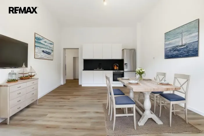 Prodej bytu 3+kk, Karlovy Vary, Moskevská, 72 m2