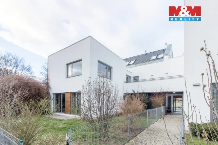 Pronájem bytu 3+kk, Praha - Šeberov, Novákova, 99 m2