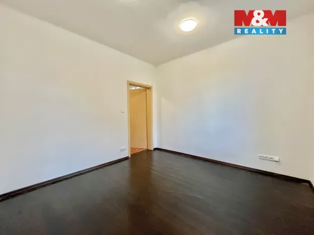 Pronájem bytu 2+1, Louny, Nerudova, 55 m2