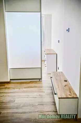 Pronájem bytu 4+kk, Praha - Krč, Tavolníková, 61 m2