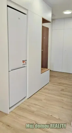 Pronájem bytu 4+kk, Praha - Krč, Tavolníková, 61 m2