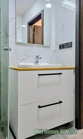 Pronájem bytu 4+kk, Praha - Krč, Tavolníková, 61 m2