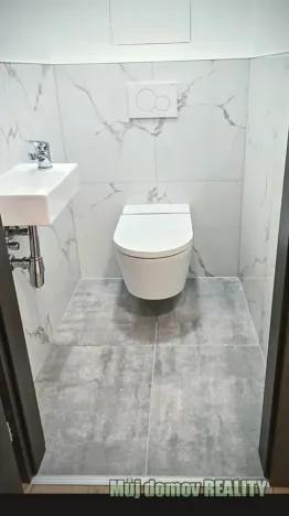 Pronájem bytu 4+kk, Praha - Krč, Tavolníková, 61 m2