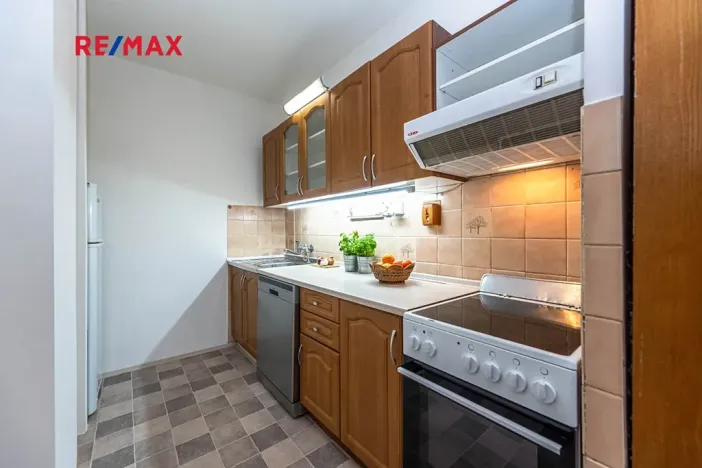 Pronájem bytu 3+kk, Praha - Bohnice, Radomská, 54 m2