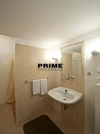 Pronájem rodinného domu, Praha - Kunratice, Ke hrádku, 417 m2