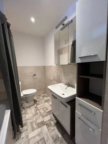 Pronájem bytu 2+1, Olomouc - Nové Sady, Zikova, 48 m2