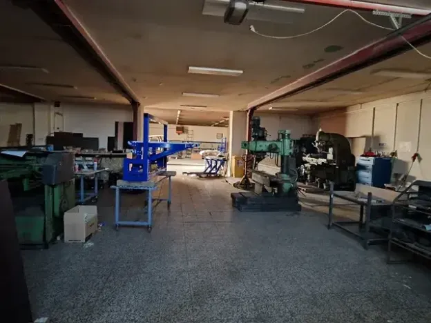 Prodej výrobních prostor, Kupařovice, 1149 m2