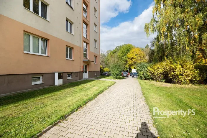 Prodej bytu 2+1, Kladno - Kročehlavy, Kosmonautů, 68 m2