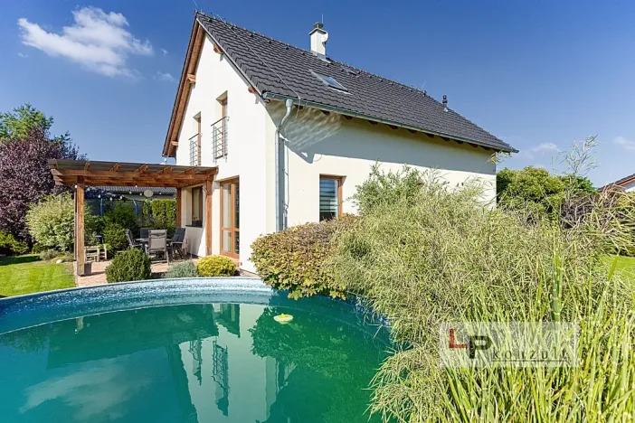 Prodej rodinného domu, Dubany, 129 m2