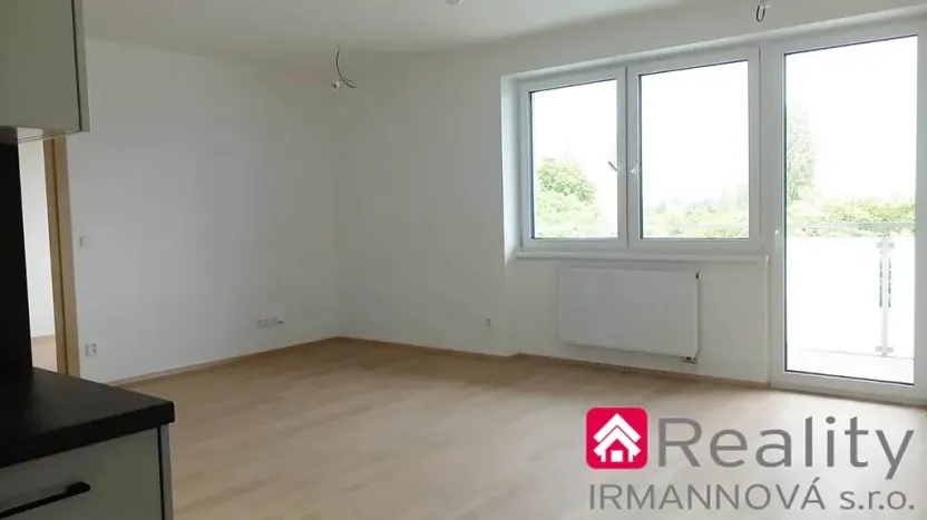 Prodej bytu 2+kk, Pohořelice, Znojemská, 66 m2