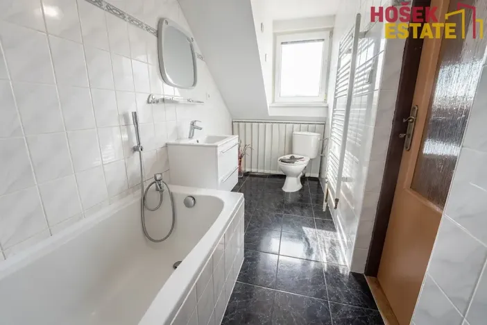 Prodej bytu 3+1, Tvarožná Lhota, 81 m2