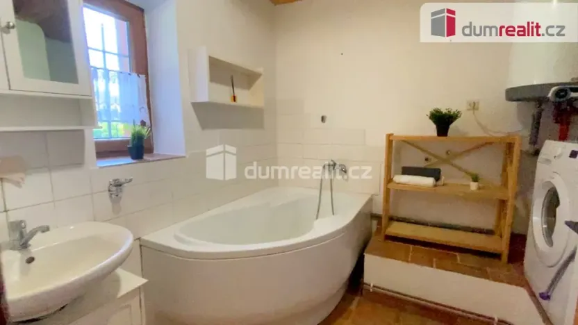 Prodej rodinného domu, Rožmitál na Šumavě - Hněvanov, 272 m2