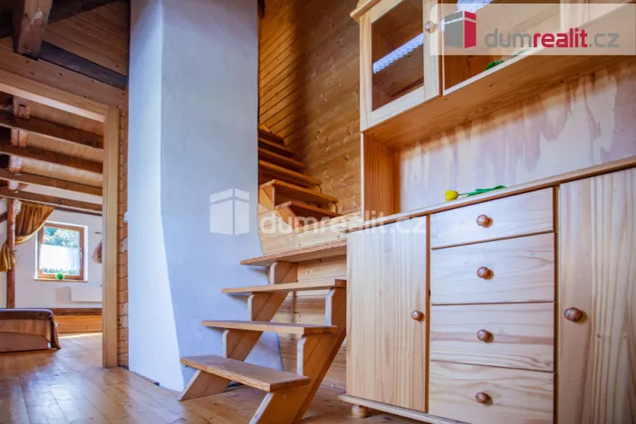 Prodej rodinného domu, Rožmitál na Šumavě - Hněvanov, 272 m2