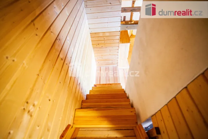 Prodej rodinného domu, Rožmitál na Šumavě - Hněvanov, 272 m2