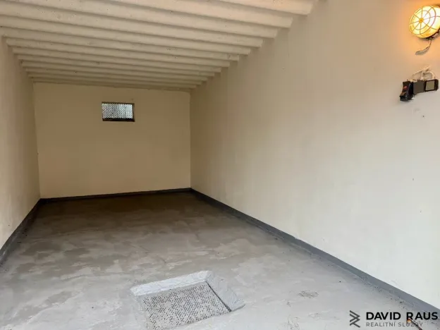 Prodej garáže, Brno - Slatina, Slatinka, 23 m2