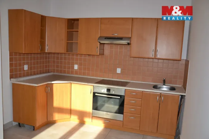 Prodej bytu 1+1, Červený Kostelec, Boženy Němcové, 52 m2