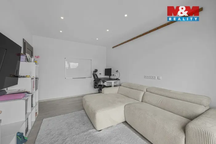 Prodej bytu 4+1, Náchod, Krátká, 97 m2