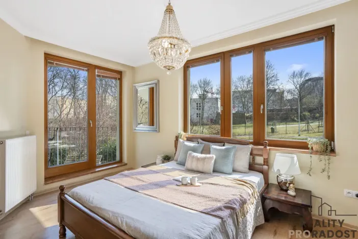 Pronájem bytu 2+kk, Praha - Vokovice, K Červenému vrchu, 73 m2