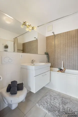 Pronájem bytu 2+kk, Praha - Vokovice, K Červenému vrchu, 73 m2