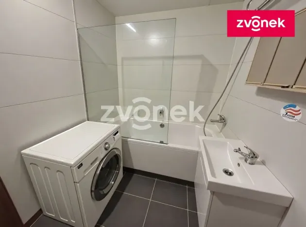 Prodej bytu 3+1, Zlín, Okružní, 82 m2