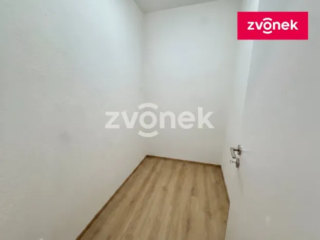 Prodej bytu 4+1, Zlín, Okružní, 82 m2