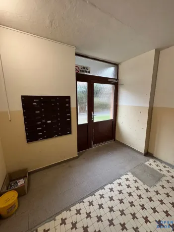 Pronájem bytu 1+1, Jirkov, Krušnohorská, 33 m2